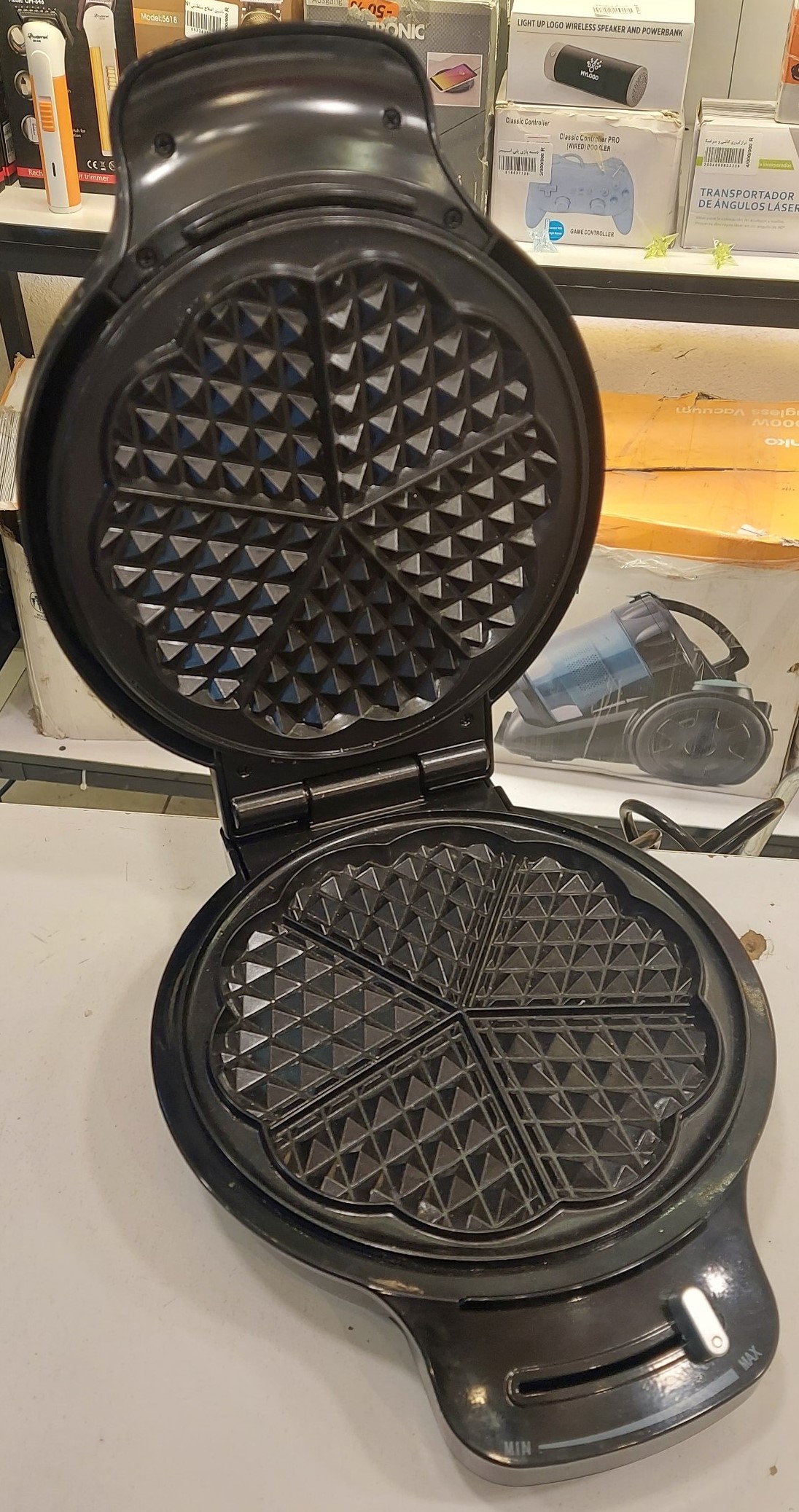 وافل ساز Ambiano